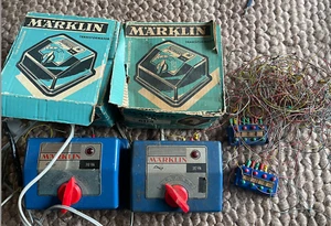 2 Vintage HO Scale Märklin 6114 Power Pack Transformers & two switch controllers - Picture 1 of 1