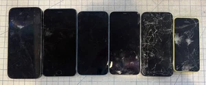 LOT DE 6 IPHONES DIVERS - *EN L'ÉTAT POUR RÉCUPÉRATION/PIÈCES/DÉMONTAGE* - Photo 1 sur 6