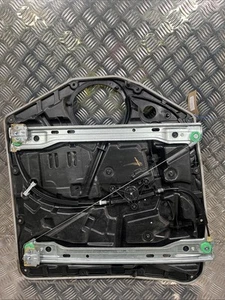 Mercedes Vito W447 (2015--) Front Door Window Mechanism Left A4477203900 - Picture 1 of 11