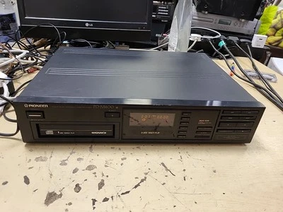 Pioneer PD-M400 6-disc Multi Play CD Changer - Not Fully Tested  - Image 1 of 4