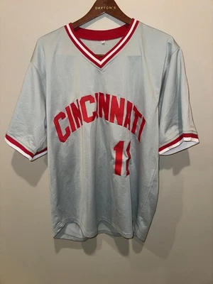 Autographed/Signed Barry Larkin Cincinnati Grey Baseball Jersey XL - Image 1 of 4