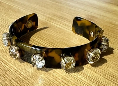 Brazalete J Crew imitación caparazón de tortuga ajuste de punta piedras transparentes tamaño pequeño Foto 1 de 4