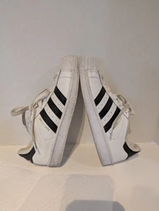 Adidas Superstar Mens Size 7 Sneakers Shell Toe - Picture 1 of 13