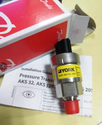 1pcs 025-29139-007 York Air Conditioner Pressure Transducer Danfoss - Image 1 of 2