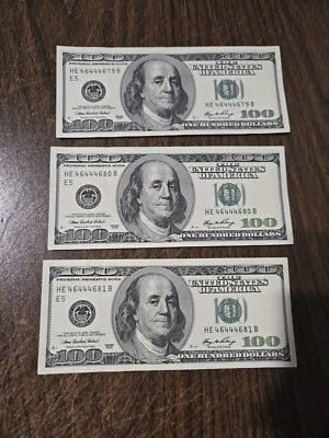 $300 CASH 3 One Hundred Dollar Bills Consecutive Old 2006 lot Of 3 Description - Image 1 of 3