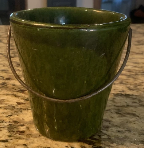 4.5” Green Ceramic Bucket with Wire Handle Cover