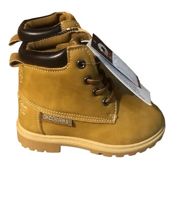 Botas de combate Akademiks para niños color tostado con cordones zapatos de senderismo con suela de goma Foto 1 de 4