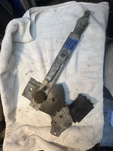 OEM 1968 Corvette Driver And Passenger Power Window Regulator & Motor - Picture 1 of 17