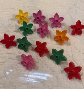 7 Lego Duplo Blume mit Noppen Konvolut. Plus 6 Marken - Bild 1 von 5