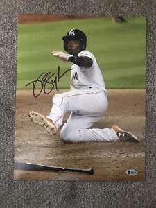 Dee Gordon Miami Marlins Signed 11x14 Photo Beckett COA - Picture 1 of 3
