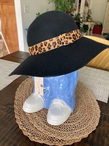 NWT Muche Muchetta Women’s Wool Felt Wide Brim Black Hat Cheeta Leather Accent - Picture 1 of 8