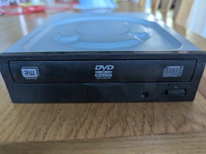 Lite-On PC SATA IHAS122-14FU DVD CD writer rewriter - Picture 1 of 4