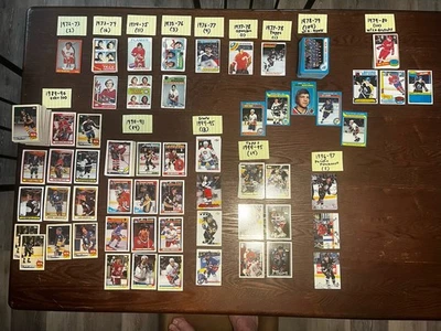 Lot of 400 Topps NHL Hockey Cards from 1970's 80's and 90's - Image 1 of 3