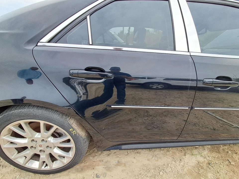 2010 Cadillac CTS Used Passenger Right Rear Door Shell 127K Miles Local Pickup Foto 1 de 1