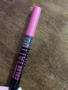 Maybelline New York Tatuaje color ojo stix YO SOY ÚNICO rosa mate sombra delineador - Imagen 1 de 4
