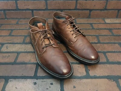 Bota Cole Haan Cranston Chukka Woodbury Couro Marrom Tamanho 9.5 C23855 - Imagem 1 de 4