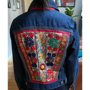 Lucky Brand XS NWOT Tomboy Trucker Embroidered Jean Jacket - Picture 1 of 8