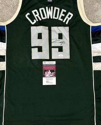 Camiseta deportiva firmada por Jae Crowder de los Milwaukee Bucks certificado de autenticidad JSA Foto 1 de 3
