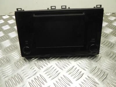 CD-Radio Toyota COROLLA Stufenheck 2018 8614002520 - Bild 1 von 4