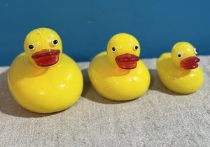 SET/3 Rubber DUCKY Blown Art GLASS  With Applied Eyes And Beaks  EUC - Picture 1 of 13