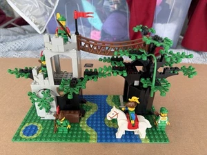 LEGO Castle: Forestmen's Crossing (6071) 99% - Picture 1 of 5