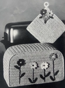 Vintage 1950s Woven Filet Crochet Doily Pattern DAISY TOASTER COVER & POT HOLDER - Picture 1 of 1