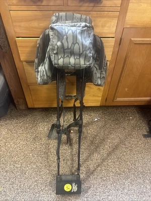 Vintage Rancho Safari Cat Quiver Arrow Hunting Archery Backpack - Image 1 of 4