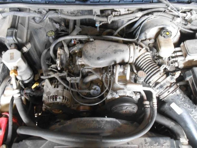 Speedometer US Cluster With Tachometer Fits 00-05 BLAZER S10/JIMMY S15 609685 - Image 1 of 4