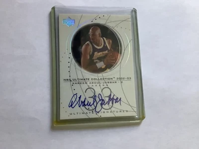 2002-03 NBA Ultimate Collection Ultimate Signatures Kareem Abdul-Jabber Foto 1 de 2