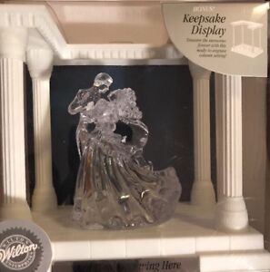 Taz Wilton Clear Bianca Figurine Topper w/ bonus Keepsake Display