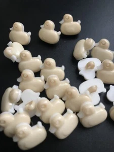 20 cute duck shank buttons craft scrapbook sewing embellishment DIY US SELLER - Picture 1 of 8