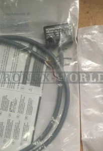 One New BNS 250-12Z-2187 safety switch #D7 - Bild 1 von 4