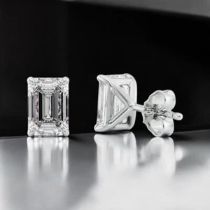 Pendiente de diamantes de platino 950 corte esmeralda creado en laboratorio 2,00 quilates IGI 4 puntas - Imagen 1 de 8