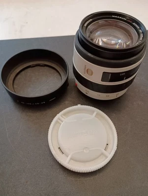 Lente Minolta AF Zoom 35-105 mm f/3,5-4,5 - Blanco, montura A, enfoque automático Foto 1 de 4