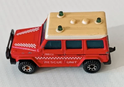 Matchbox Feuerwehr Mercedes Benz 260 GE 1984 - Bild 1 von 3
