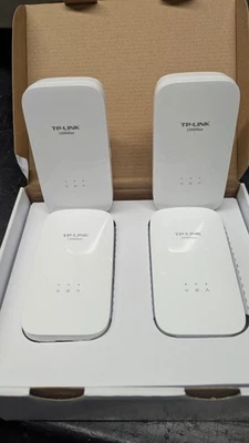 TP-Link AV1200 Single port Gigabit Starter Kit: Model TL-PA8010 4Pcs Used - Image 1 of 2