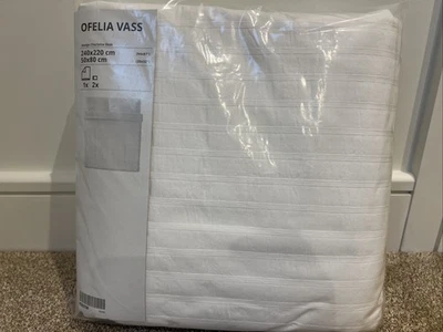 Ofelia Vass White Seersucker Duvet Set 240 x 220 CM by IKEA (King Size)