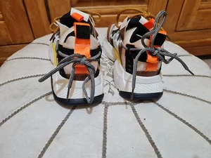 womens trainers size 4 pre owned - Picture 1 of 5