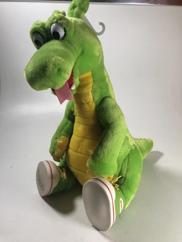 Vintage The Adventures Of DUDLEY the Dragon Green Yellow 13" Sitting Plush 1994 Cover