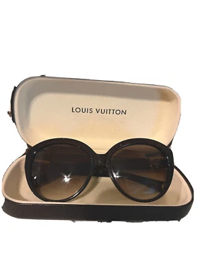 女士路易威登太阳镜 — 第 1/4 张图片