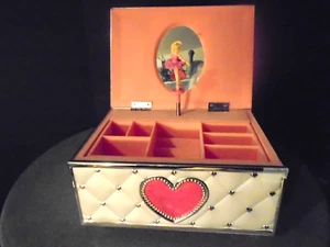 Lenox Childhood Memories musikalische Ballerina Schmuckbox mit rosa Herz - Bild 1 von 1