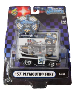 1957 PLYMOUTH FURY POLICE CAR    FUNLINE MERCHANDISE INC. MUSCLE MACHINES   1:64 - Picture 1 of 3