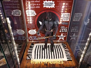 Black & white stripped 1/6 rug for hot toys action figures Diorama fits Detolf - Picture 1 of 3
