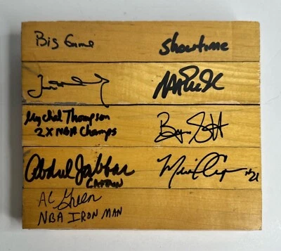 Juegos firmados por Lakers Showtime usados Floorboard Magic Jabbar +5 W Insc PSA/BAS Foto 1 de 4