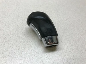 2004-2007 Cadillac Cts Shifter Gear Shift Knob Black Oem Factory - Picture 1 of 3