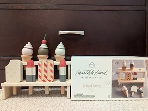 Juego de Helado de Madera Hogar y Mano con Magnolia Joanna Gaines COMPLETO - Imagen 1 de 1