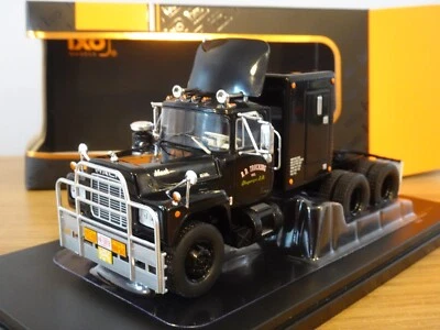 IXO RUBBER DUCK CONVOY (1978 FILM) MACK R SERIES 1966 TRUCK CAB MODEL TR100 1:43 — 第 1/3 张图片