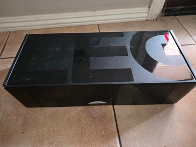 Lenovo Legion Go 2 8.8" 144Hz OLED AMD Ryzen Z2 Extreme 32GB 1TB NEW SHIPS TODAY - Image 1 of 3