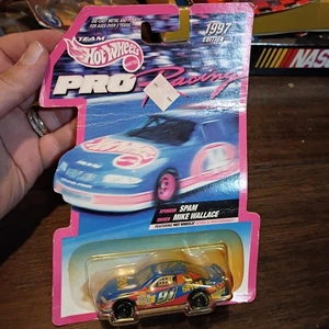 NEW 1997 Hot Wheels Pro Racing NASCAR Mike Wallace #91 SPAM Chevrolet MonteCarlo - Picture 1 of 2