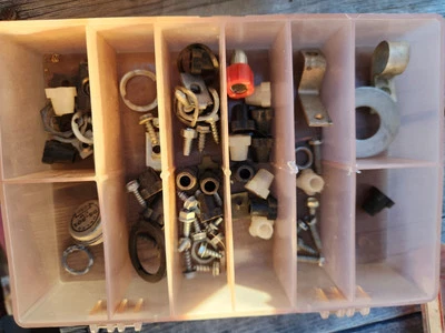 NOS GM 雪佛兰 Impala Belair 比斯坎恩收音机天线零件套装 — 第 1/4 张图片